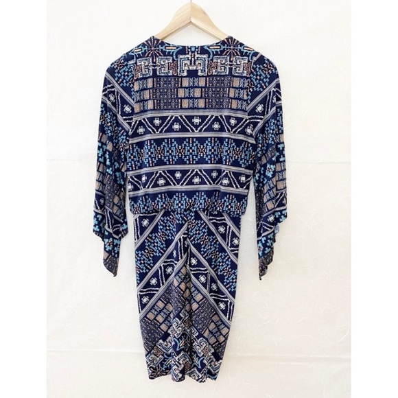 MISA Teget Twist Knot Geometric Print Bodycon Mini Dress - Picture 5 of 9